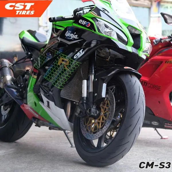 Kawasaki Ninja ZX-10R กับ CM-S3